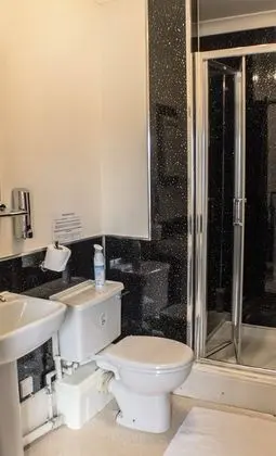 Tek Büyük Yataklı Oda (Room 1)