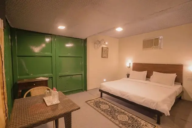 Oda (Container Room)
