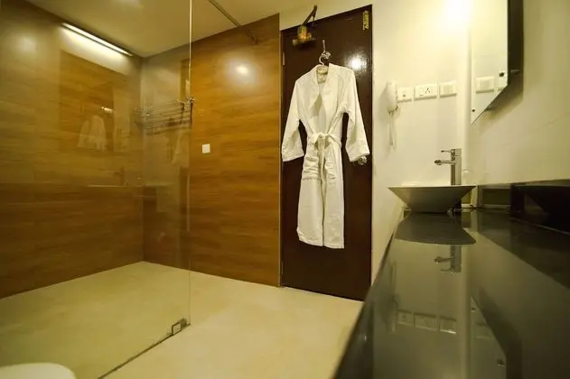 Luxury Oda