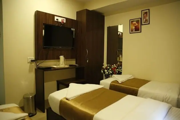 Deluxe Üç Kişilik Oda