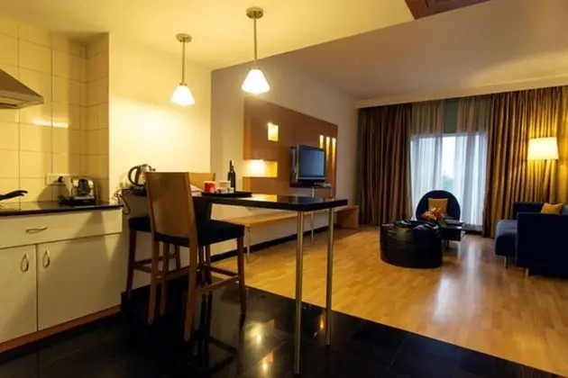 One Bedroom Suite, Non Smoking