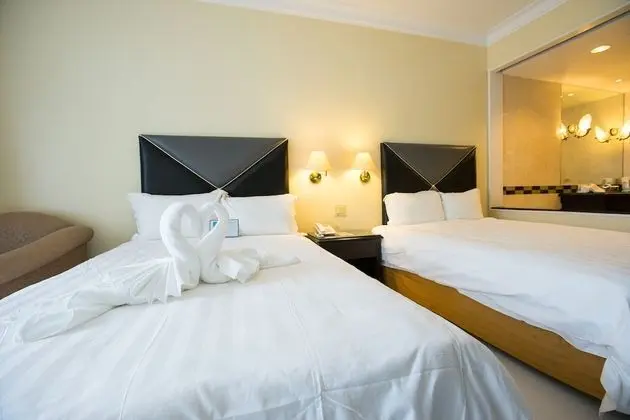 İki Ayrı Yataklı Oda, Kısmi Deniz Manzarası