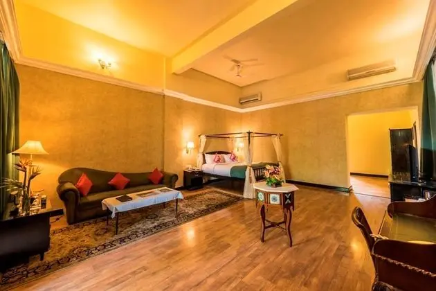 Maharaja Suite
