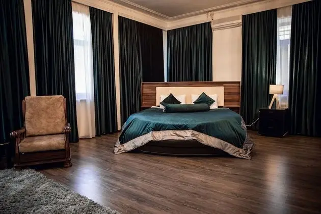 Standard Tek Büyük Yataklı Oda, Şehir Manzaralı
