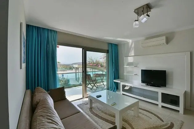 Apart Daire, 2 Yatak Odası, Deniz Manzaralı