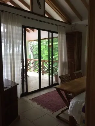 Ev, Okyanus Manzaralı