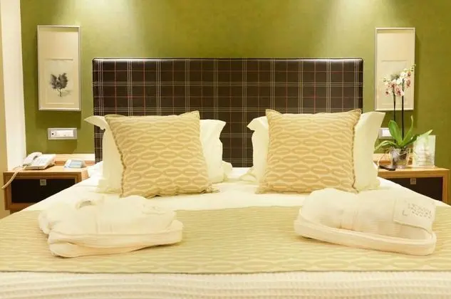 VIP Suite, Outdoor heated hot tub, Sea view