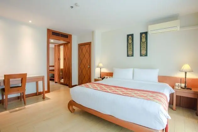 Royal Executive Suite 1 Bedroom