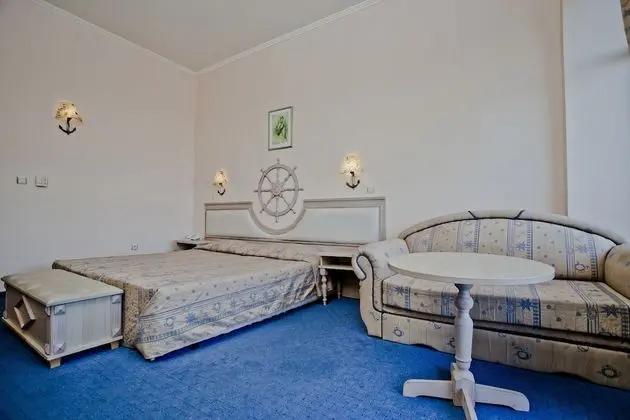 Tek Büyük Yataklı Oda, Balkon, Deniz Manzaralı