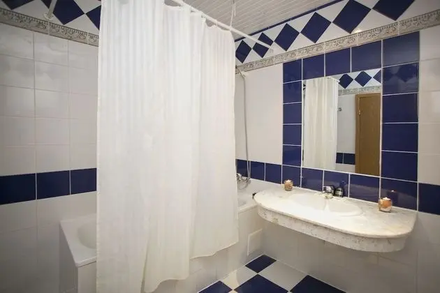 Tek Büyük Yataklı Oda, Balkon, Park Manzaralı
