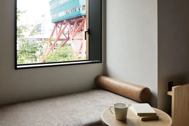 Superior Tek Büyük Yataklı Oda, Sigara İçilmez, Park Manzaralı (Gallery 3-8F, Shower Only)