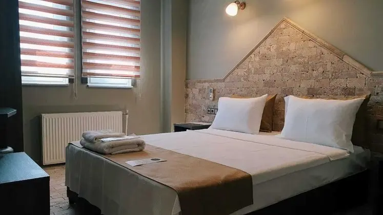 Deluxe Tek Büyük Yataklı Oda, 1 Çift Kişilik Yatak, Sigara İçilmez, Koy Manzaralı