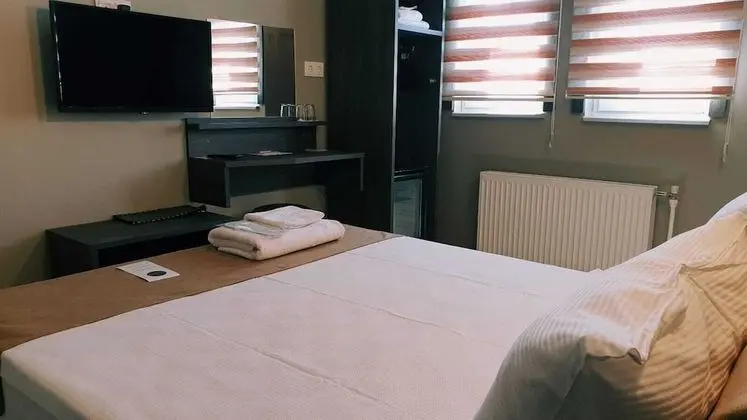 Deluxe Tek Büyük Yataklı Oda, 1 Çift Kişilik Yatak, Sigara İçilmez, Koy Manzaralı