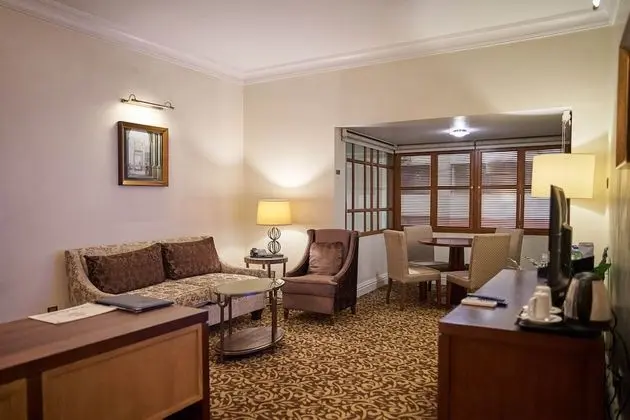 Luxury Süit, Şehir Manzaralı