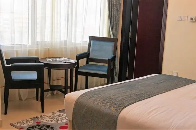Luxury Suite