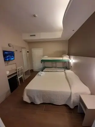Comfort Dört Kişilik Oda