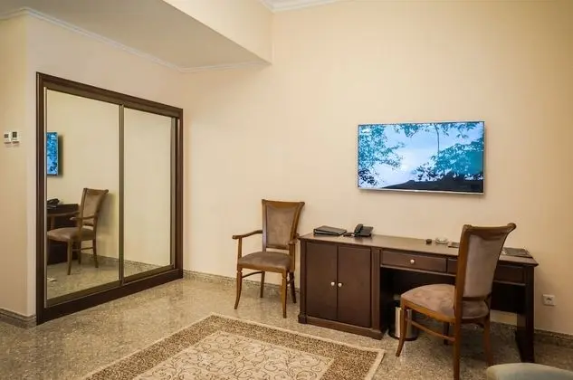 Superior Tek Büyük veya İki Ayrı Yataklı Oda