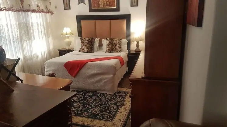 Deluxe Ev, 4 Yatak Odası, Engellilere Uygun, Havuz Manzaralı