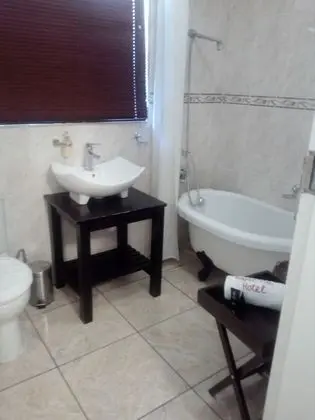 Deluxe Ev, 4 Yatak Odası, Engellilere Uygun, Havuz Manzaralı