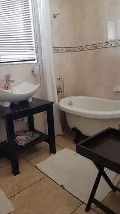 Deluxe Ev, 4 Yatak Odası, Engellilere Uygun, Havuz Manzaralı