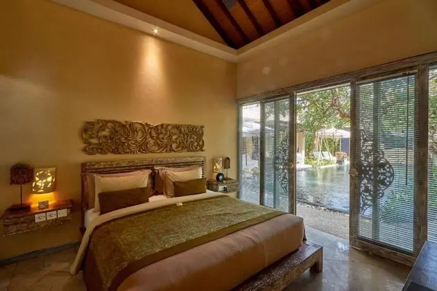 Four Bedroom Villa with Private Pool - Anggrek