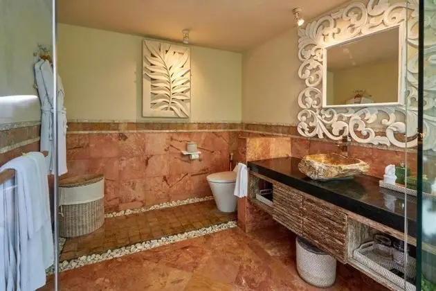 Four Bedroom Villa with Private Pool - Anggrek