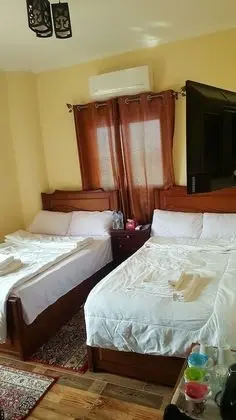 Deluxe Tek Büyük Yataklı Oda, Birden Çok Yatak