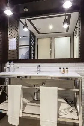 Basic Tek Büyük Yataklı Oda, 1 Çift Kişilik Yatak