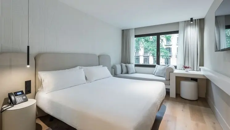 Design Tek Büyük veya İki Ayrı Yataklı Oda, Şehir Manzaralı (Ramblas)