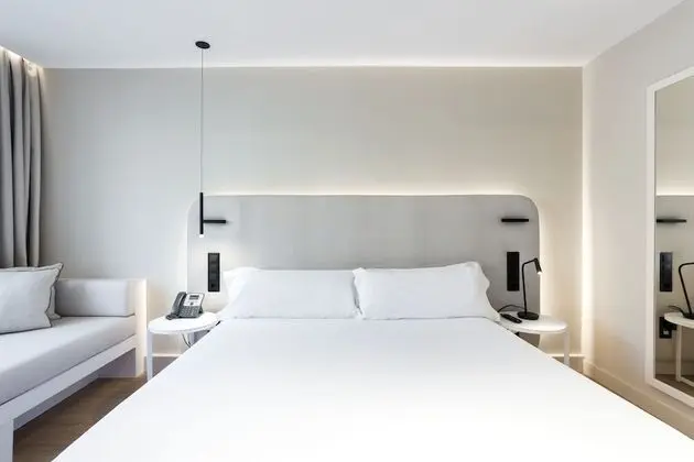 Design Tek Büyük veya İki Ayrı Yataklı Oda, Şehir Manzaralı (Ramblas)