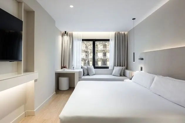 Design Tek Büyük veya İki Ayrı Yataklı Oda, Şehir Manzaralı (Ramblas)