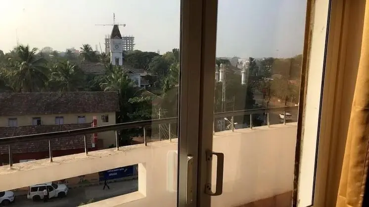 Standard Tek Büyük Yataklı Oda, 1 Büyük (Queen) Boy Yatak, Sigara İçilebilir, Şehir Manzaralı