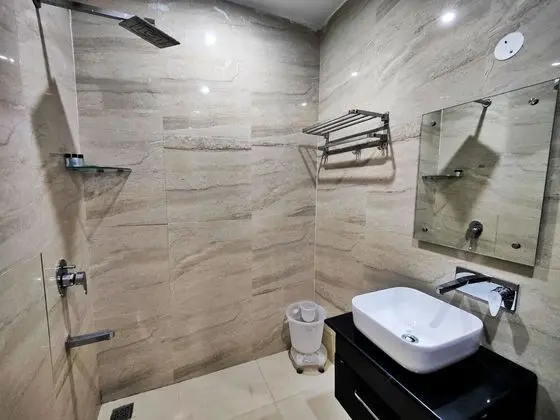 Elite Tek Büyük Yataklı Oda