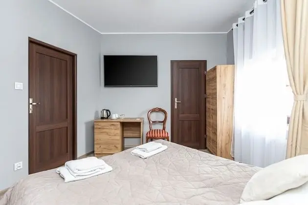 Standard Tek Büyük veya İki Ayrı Yataklı Oda (Shower )