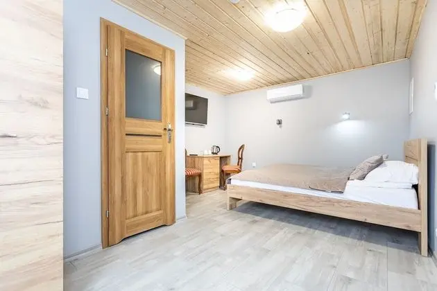 Standard Tek Büyük veya İki Ayrı Yataklı Oda (Shower )