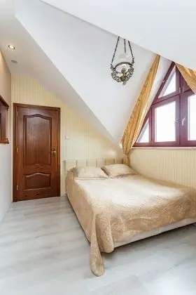 Standard Tek Büyük veya İki Ayrı Yataklı Oda (Shower )
