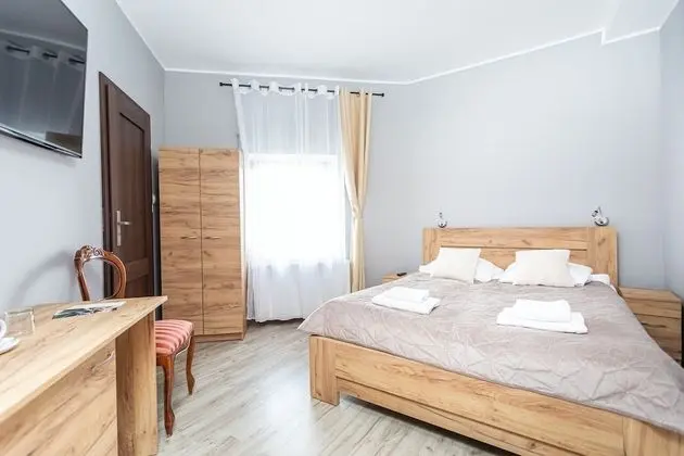 Standard Tek Büyük veya İki Ayrı Yataklı Oda (Shower )