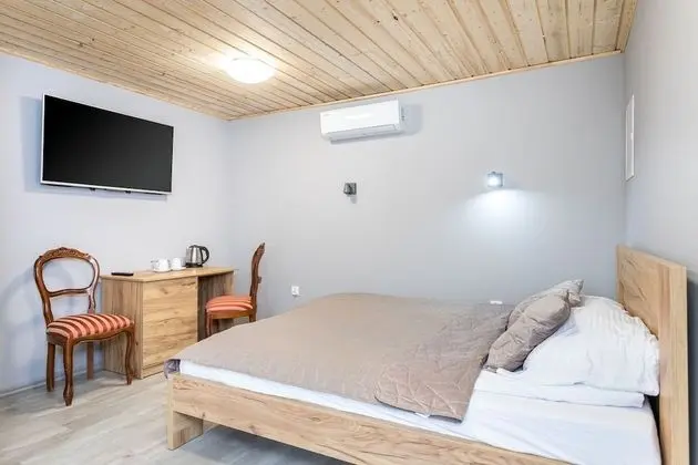 Standard Tek Büyük veya İki Ayrı Yataklı Oda (Shower )