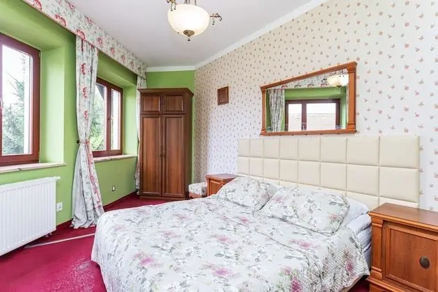 Standard Tek Büyük veya İki Ayrı Yataklı Oda (Shower )