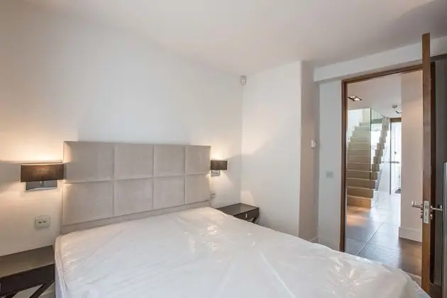 Luxury Çatı Katı Süiti (Penthouse), 3 Yatak Odası, Sigara İçilmez, Bahçe Manzaralı