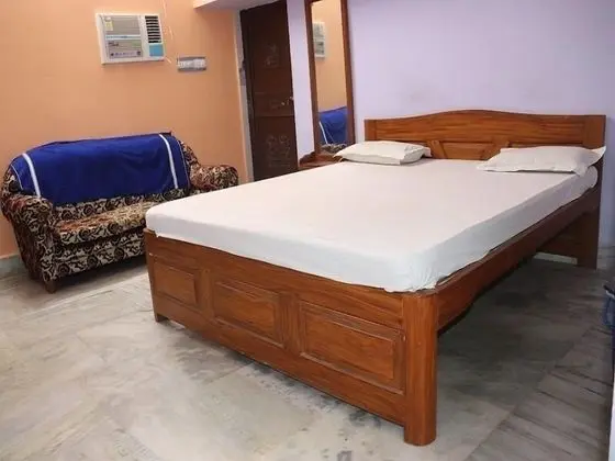 Tek Büyük Yataklı Oda, 1 Çift Kişilik Yatak