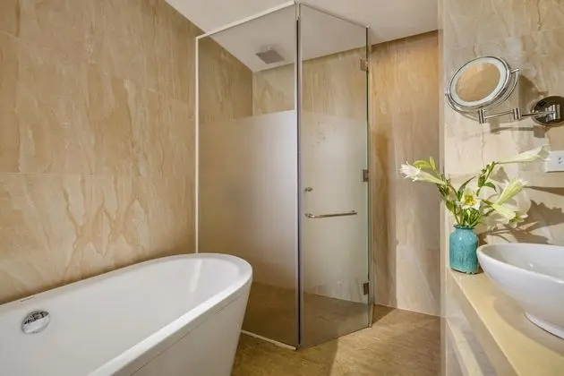 Deluxe Tek Büyük veya İki Ayrı Yataklı Oda, Şehir Manzaralı
