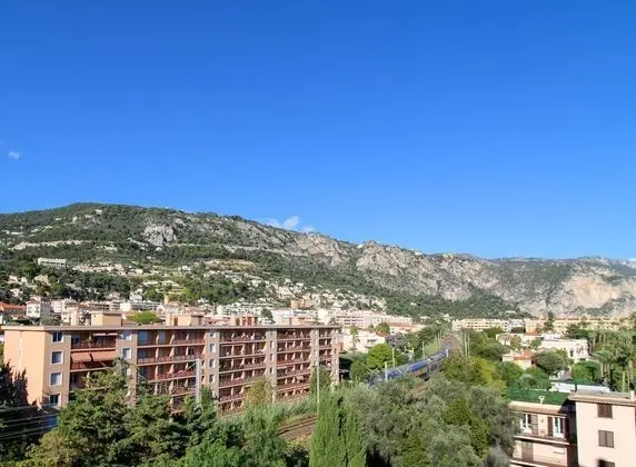 Standard Oda, Dağ Manzaralı