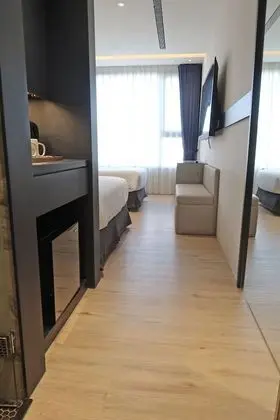 Üç Kişilik Oda
