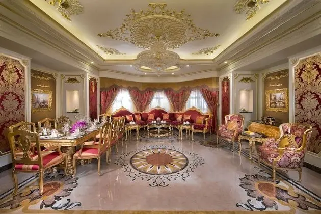 Royal Süit, 1 En Büyük (King) Boy Yatak