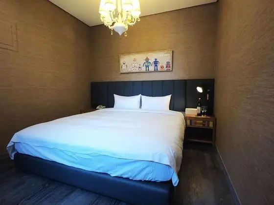 Deluxe Tek Büyük Yataklı Oda