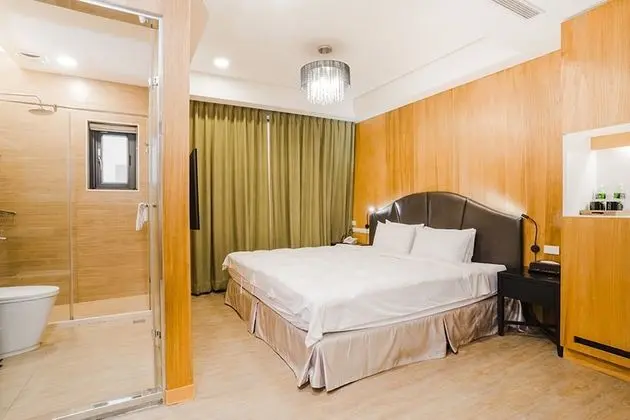 Deluxe Tek Büyük Yataklı Oda