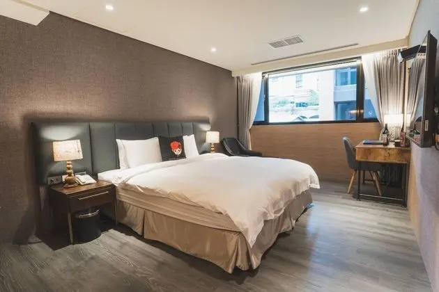 Deluxe Tek Büyük Yataklı Oda, 1 Çift Kişilik Yatak, Sigara İçilmez, Şehir Manzaralı