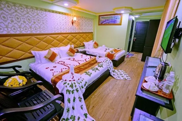 Deluxe Üç Kişilik Oda, 2 Yatak Odası