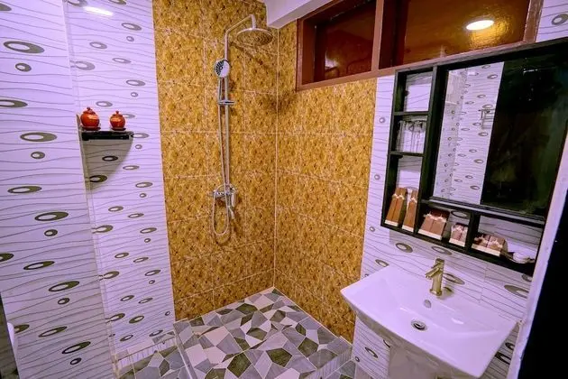 Standard Tek Büyük veya İki Ayrı Yataklı Oda